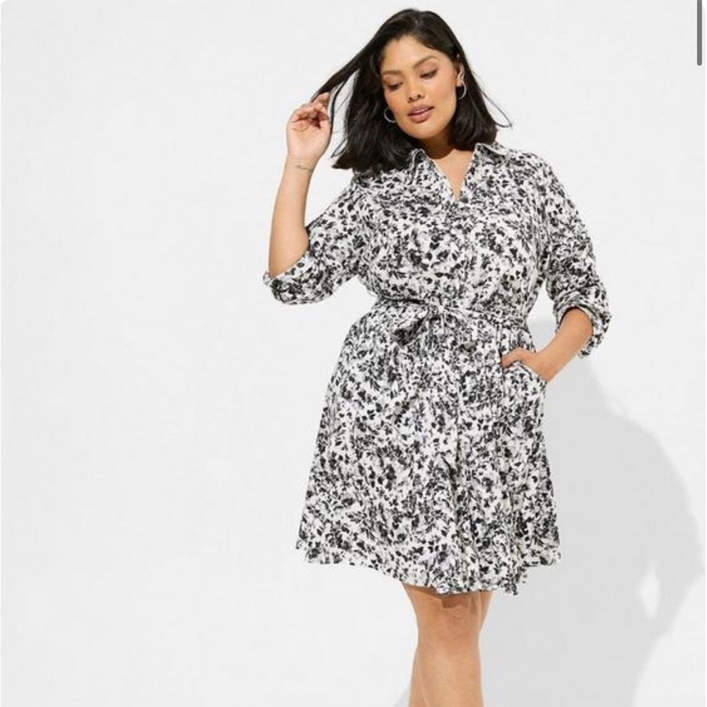Torrid Mini Poplin Dress Black and White Floral Size 0 (XL)